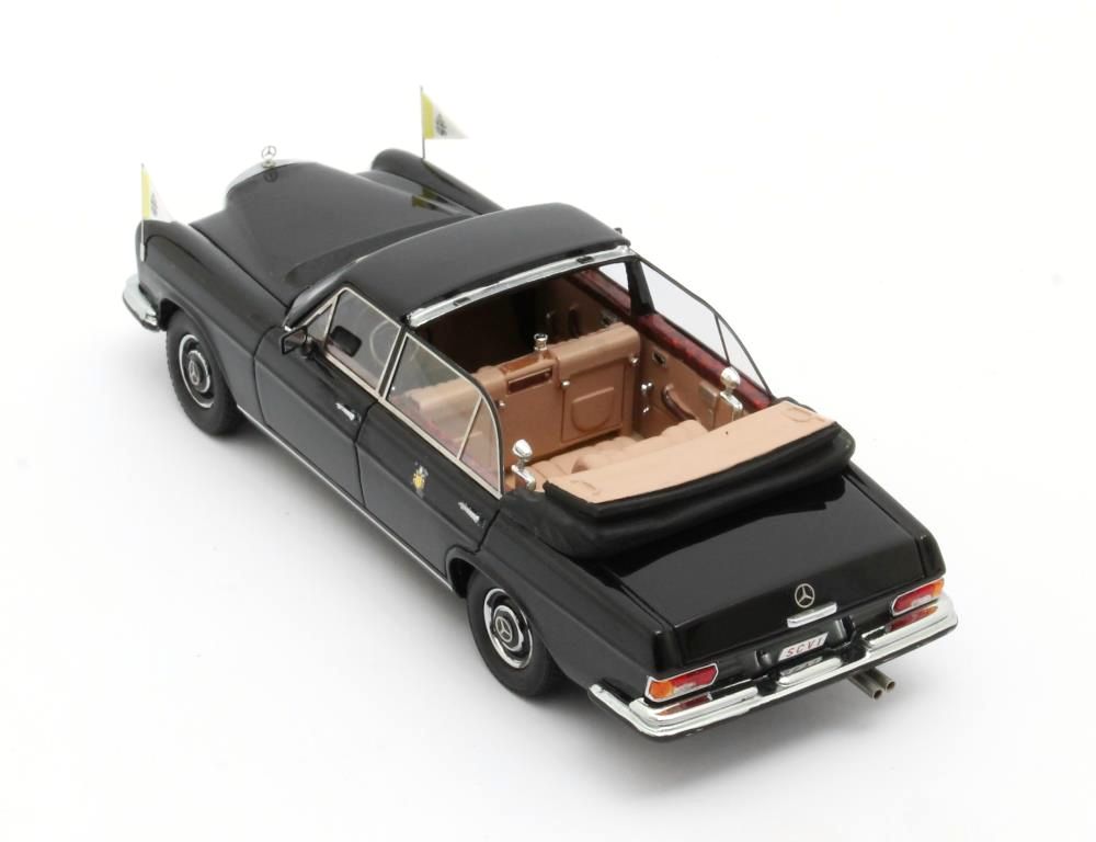 Mercedes Benz 300 SEL Open Landaulette Vatican City (1967) in Black