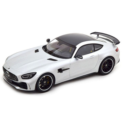 Mercedes Benz AMG GTR (2021)