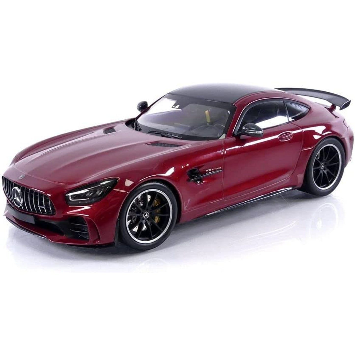 Mercedes Benz AMG GTR (2021)