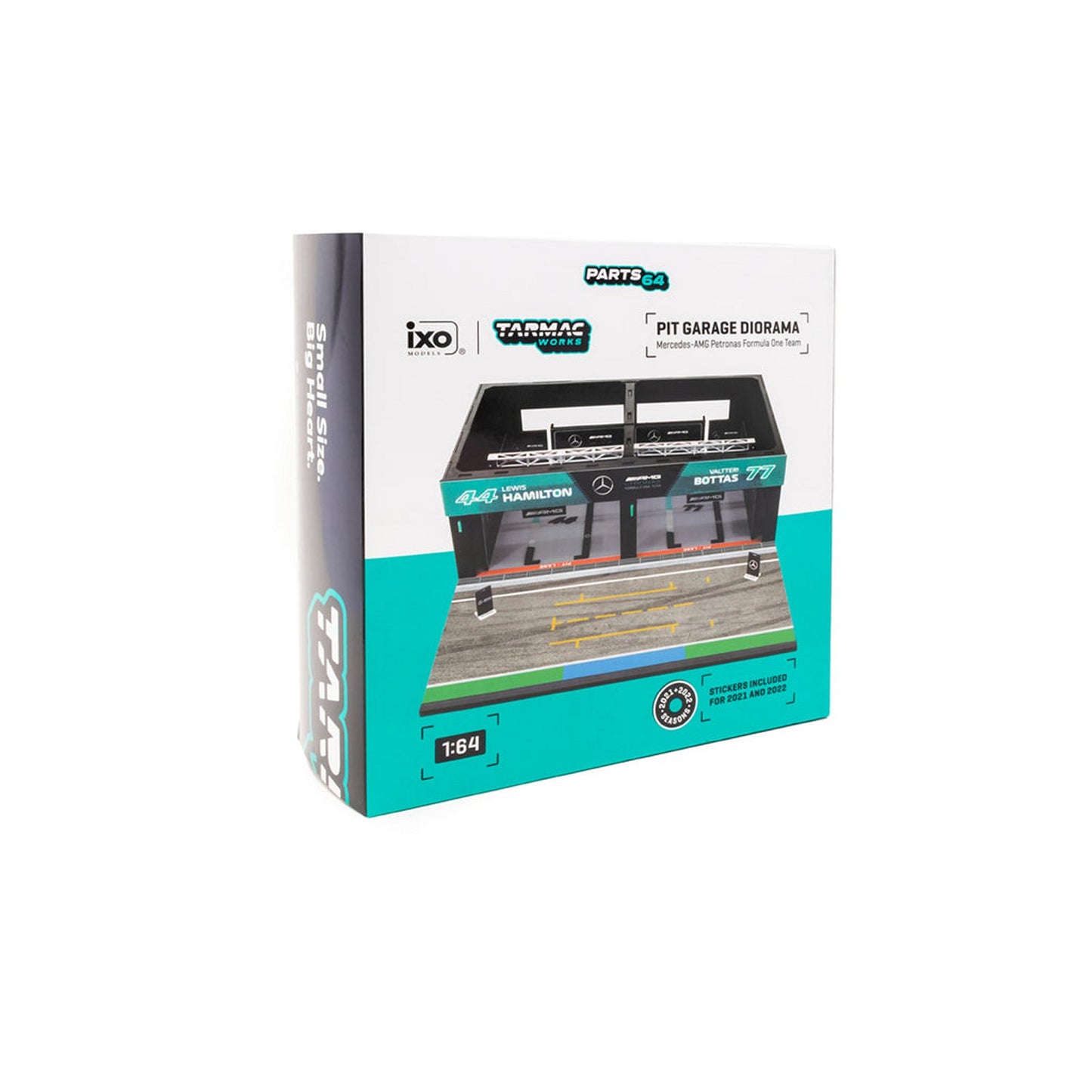 Mercedes Benz AMG Petronas Formula One Team Pit Garage in Black/Green