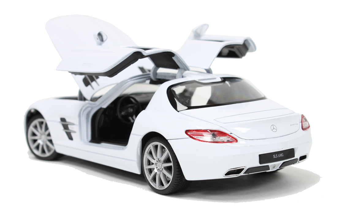 Mercedes Benz SLS AMG in White