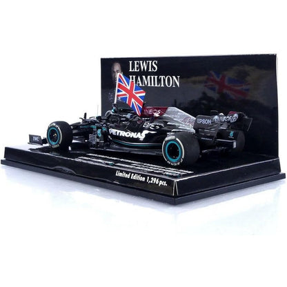 Mercedes Benz W12 E Performance Lewis Hamilton (Winner No.44 With Flag British GP 2021) in Black