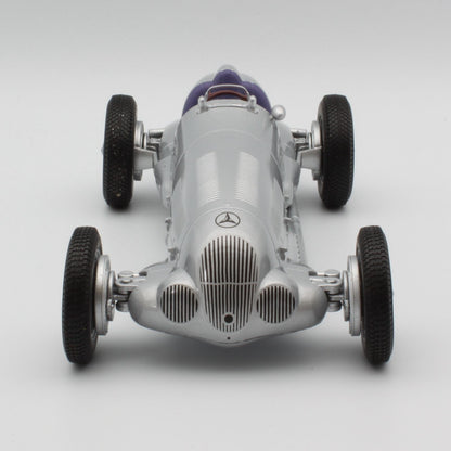 Mercedes Benz W125 (1937) in silver