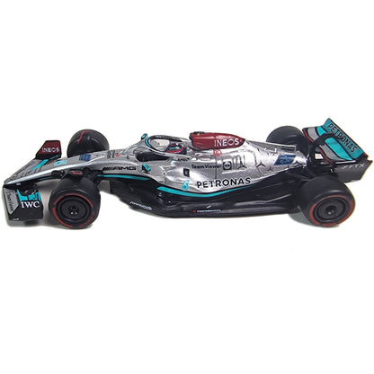 Mercedes Benz Petronas F1 W13 E Performance George Russell (No.63 2022) in Silver