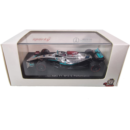 Mercedes Benz Petronas F1 W13 E Performance George Russell (No.63 2022) in Silver