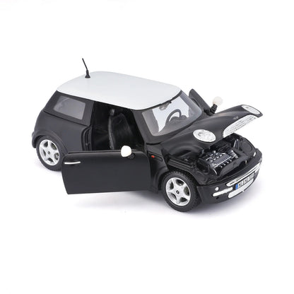 Mini Cooper in Black