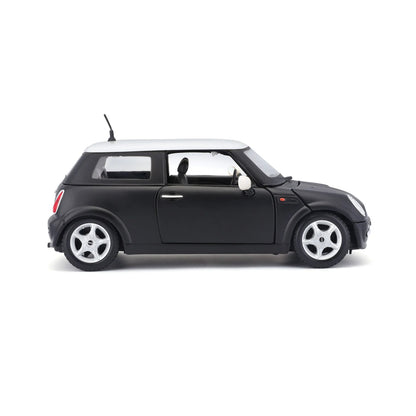 Mini Cooper in Black
