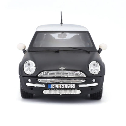Mini Cooper in Black