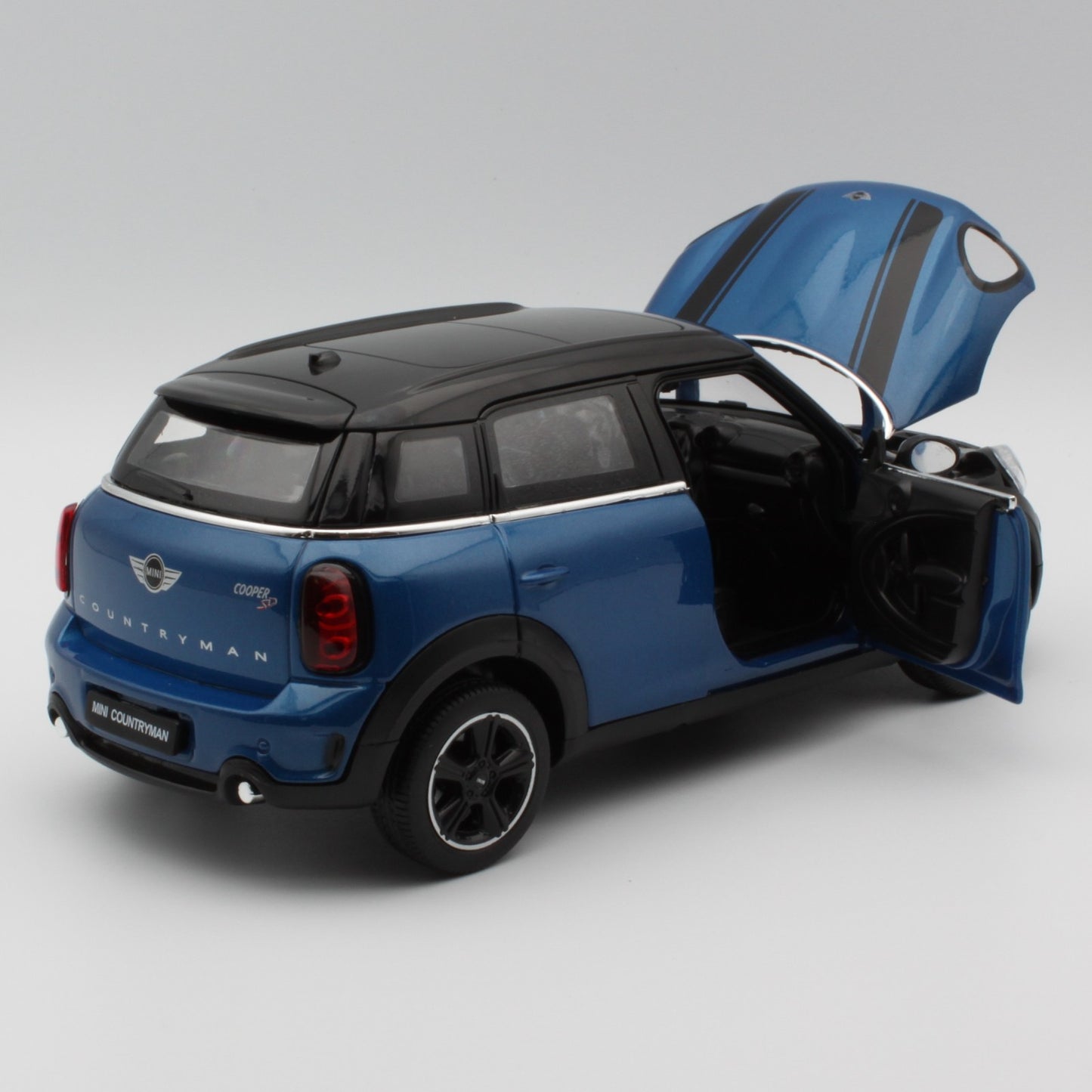 Mini Cooper S Countryman (R60) in Blue