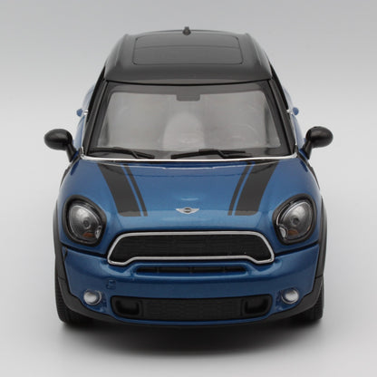 Mini Cooper S Countryman (R60) in Blue