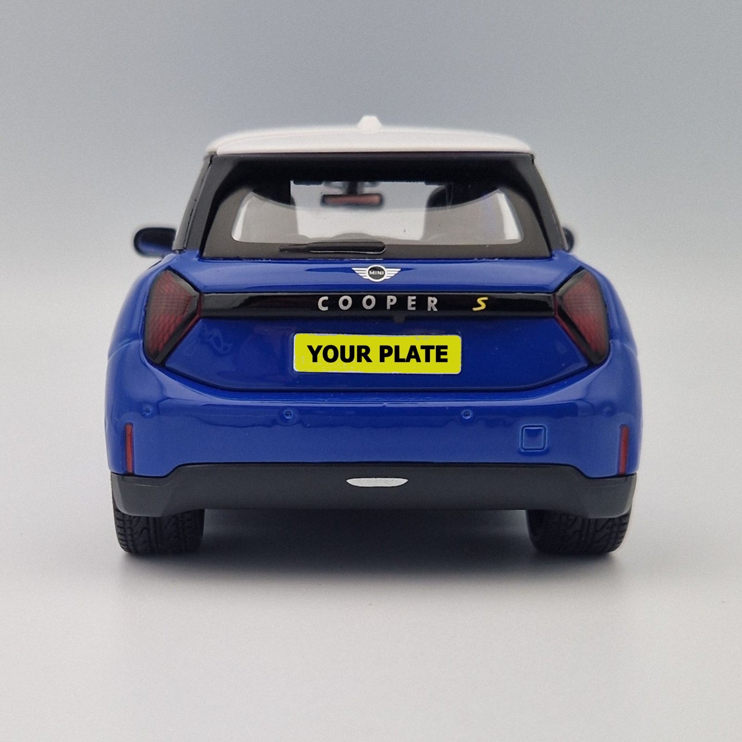 Mini Cooper SE (J01) in Blue
