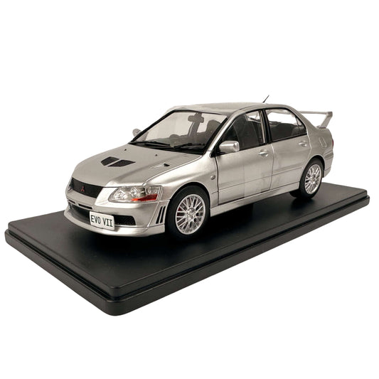 Mitsubishi Lancer Evolution VII (RHD 2001) in Silver