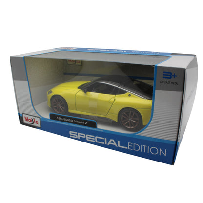 Nissan 400 Z (2023) in Yellow