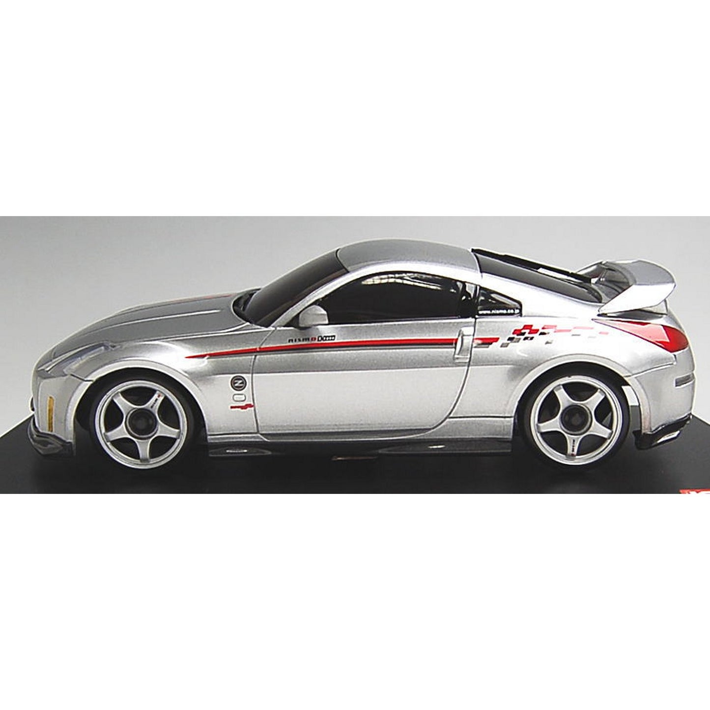 Nissan Fairlady Z Nismo S-Tune (2002) in Silver