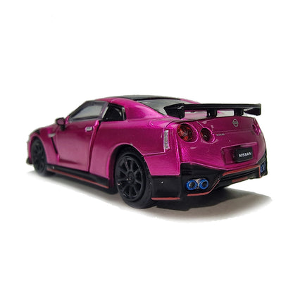 Nissan GT-R (R35 Nismo 1st Special Edition 2020) in Chrome Pink