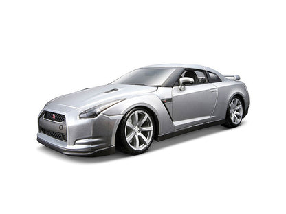 Nissan GT R R35 in Silver