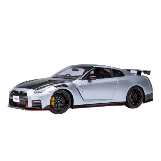 Nissan GT-R R35 Nismo Special Edition (2022) in Ultimate Metal Silver