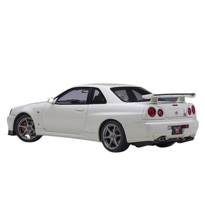 Nissan GT-R V-spec II (R34) in White Pearl