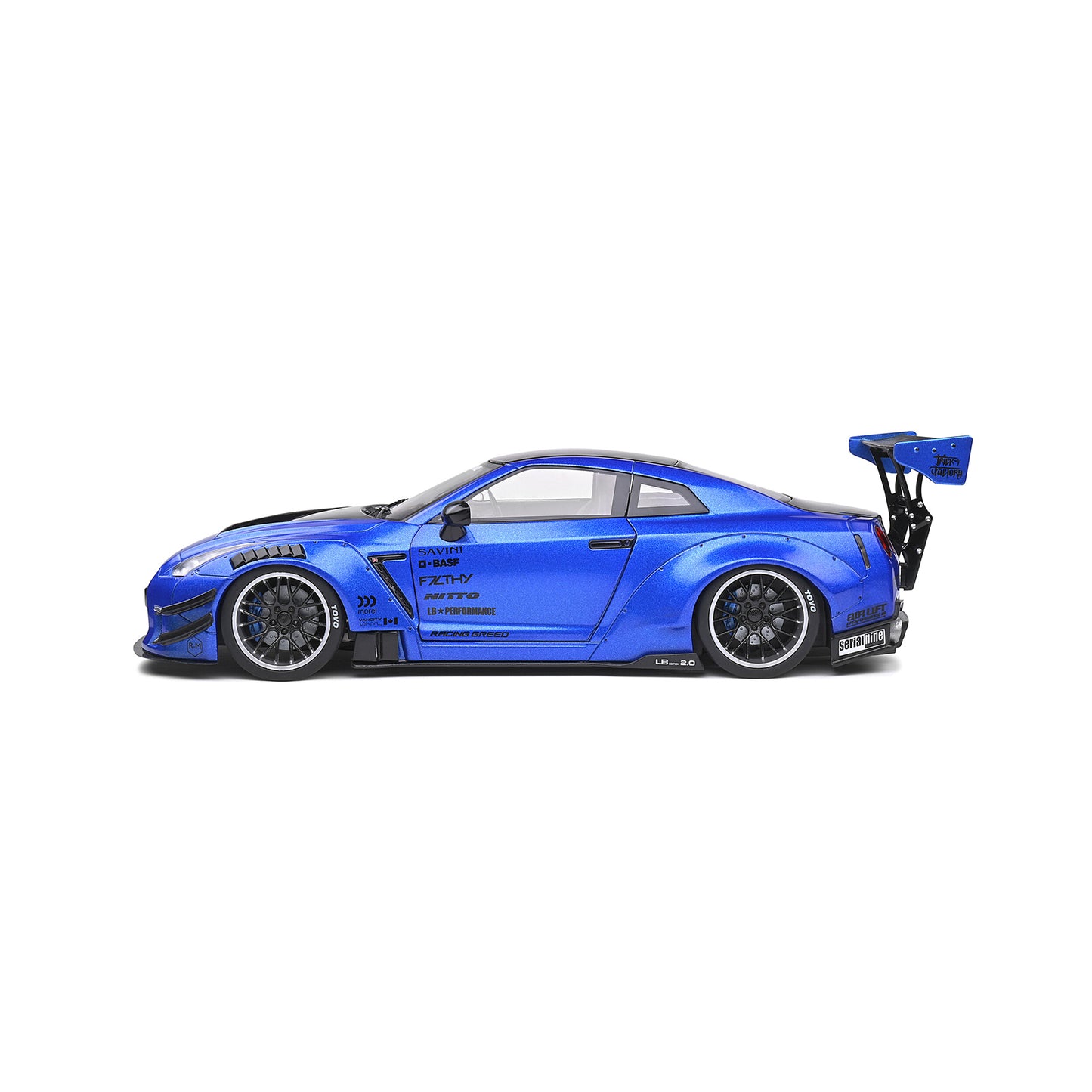 Nissan GTR (Liberty Walk Body Kit 2020) in Liberty Blue