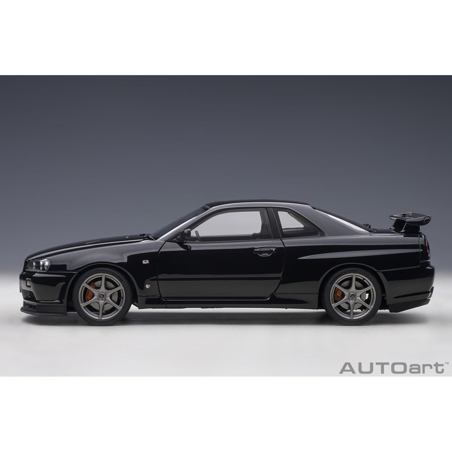 Nissan Skyline GT-R (R34 V-Spec II 2001) in Black Pearl