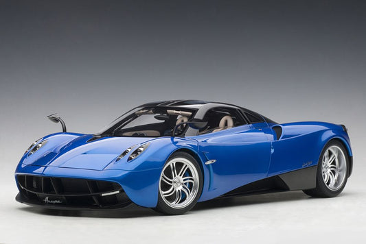 Pagani Huayra (2011) in Metallic Blue