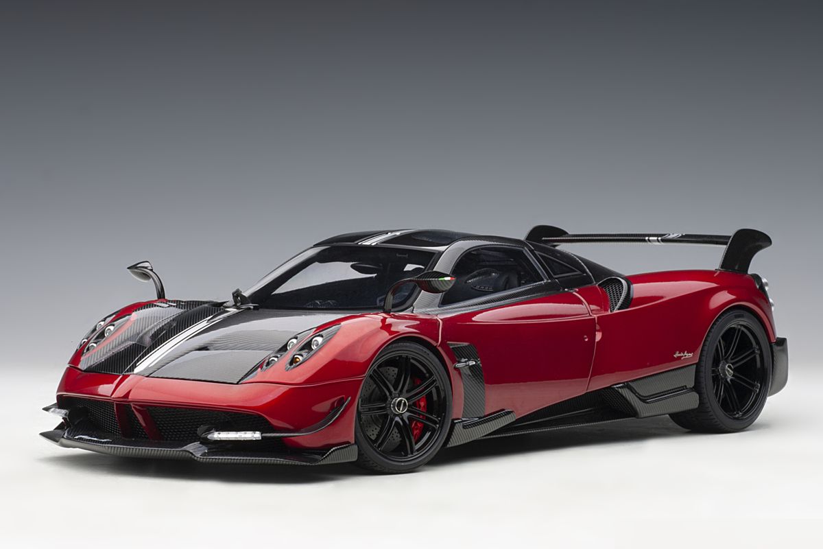 Pagani Huayra BC (2016) in Red and Carbon
