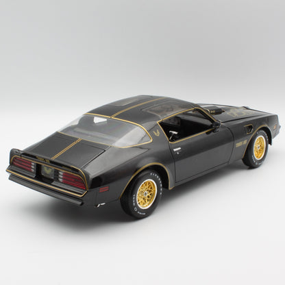 Pontiac Firebird Trans AM (1978) in Black/Gold