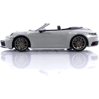 Porsche 911 Carrera 4S Cabriolet (2019) in Grey