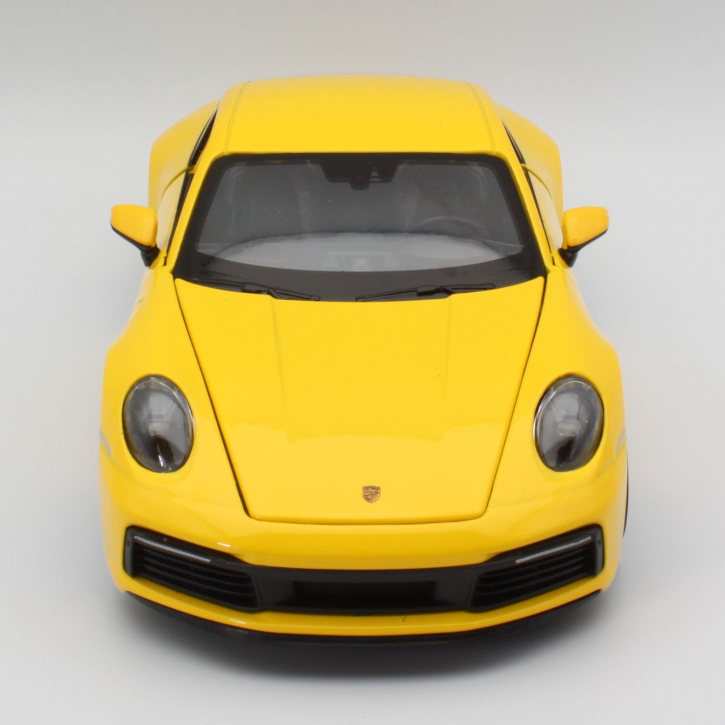 Porsche 911 Carrera 4S in yellow