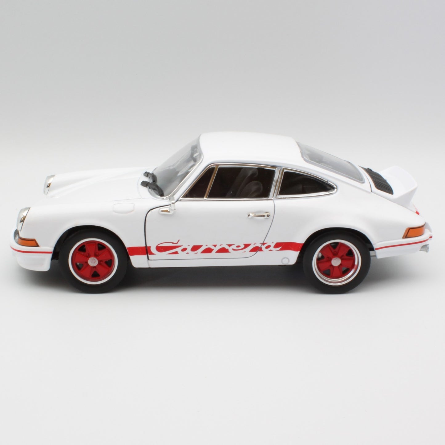 Porsche 911 Carrera RS 2.7