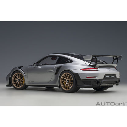 Porsche 911 GT2 RS (991.2 Weissach Package 2017) in GT Silver