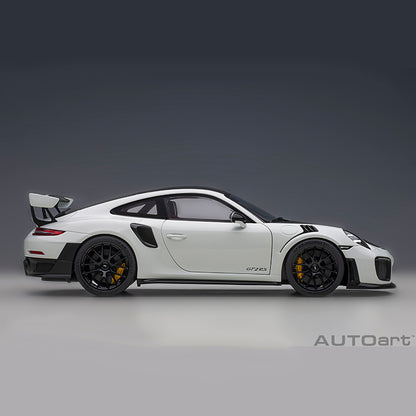 Porsche 911 GT2 RS (991.2 Weissach Package 2017) in White