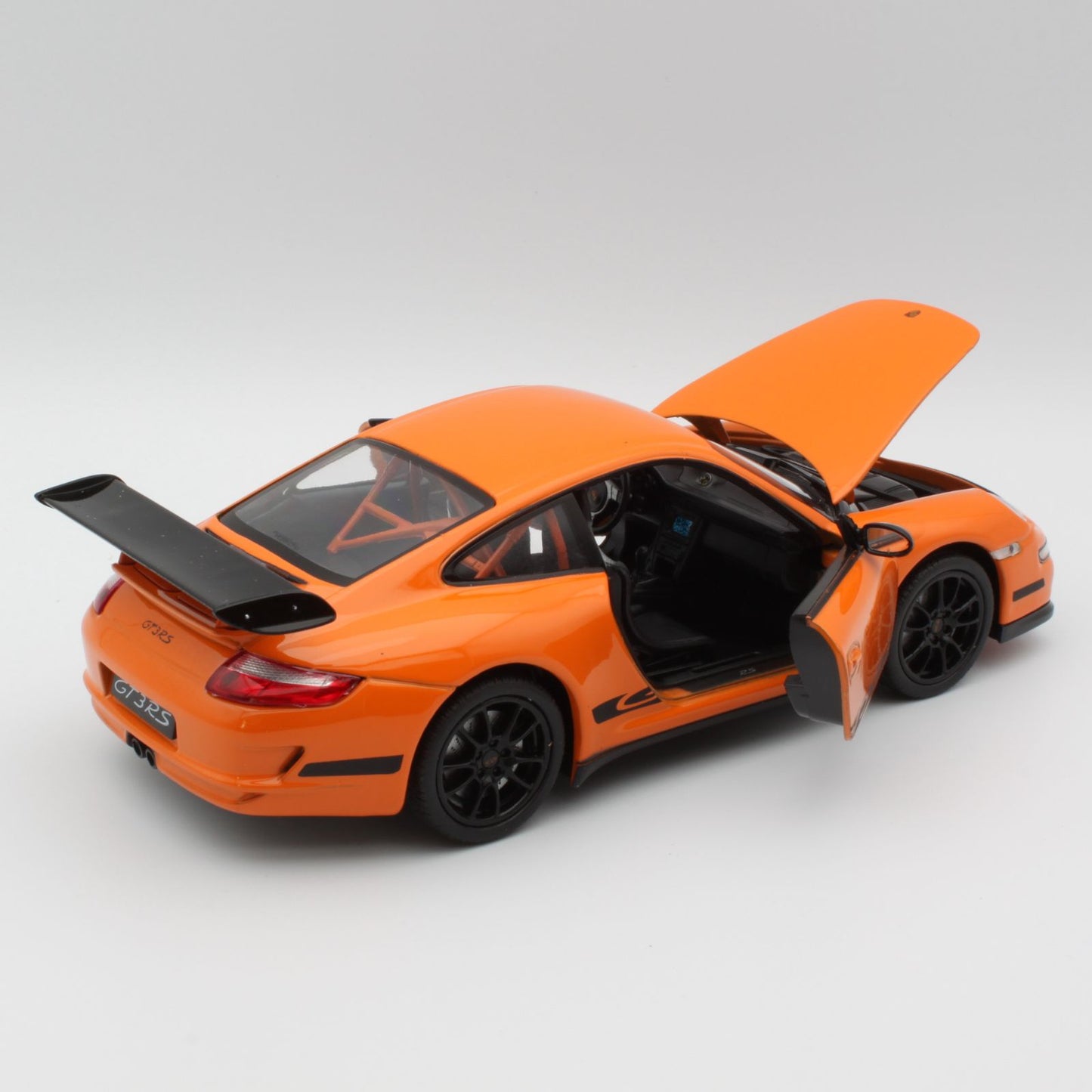 Porsche 911 GT3 RS (Type 997) in orange