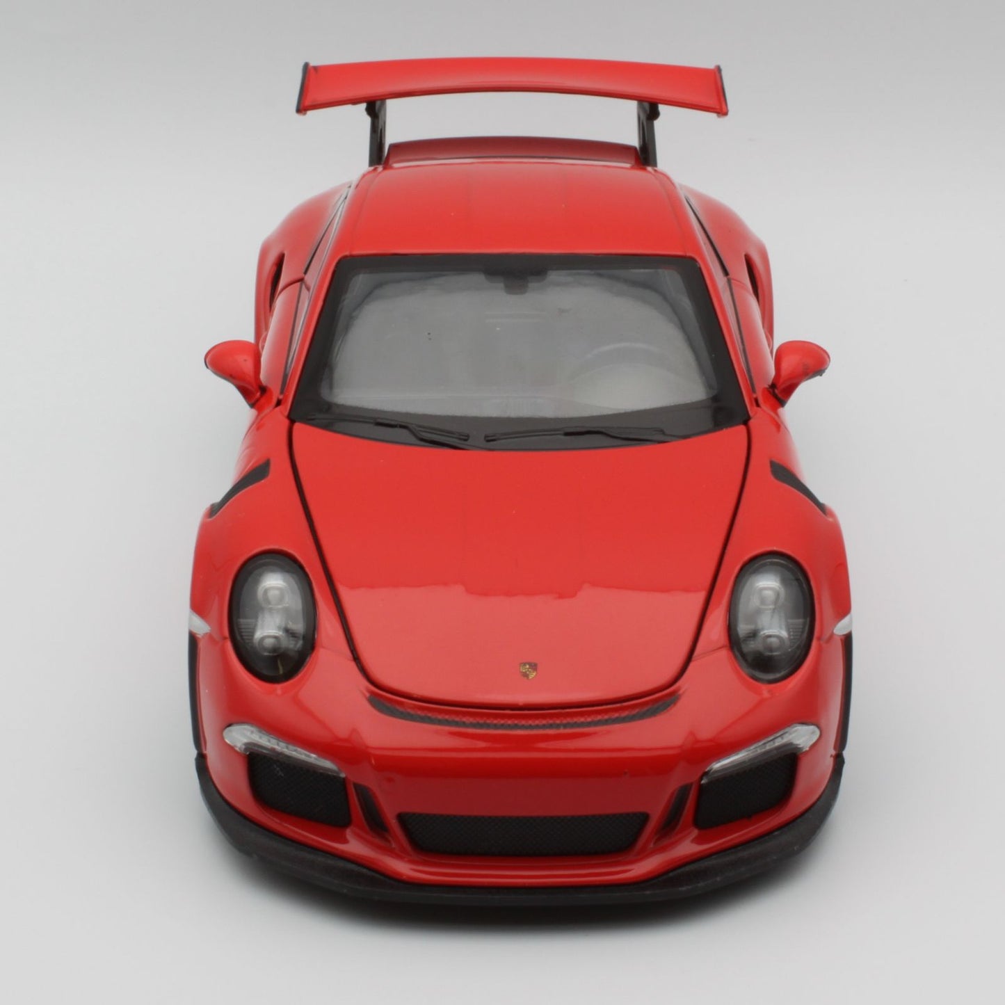 Porsche 911 GT3 RS in orange