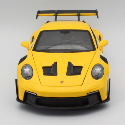 Porsche 911 GT3 RS (Type 992) in yellow
