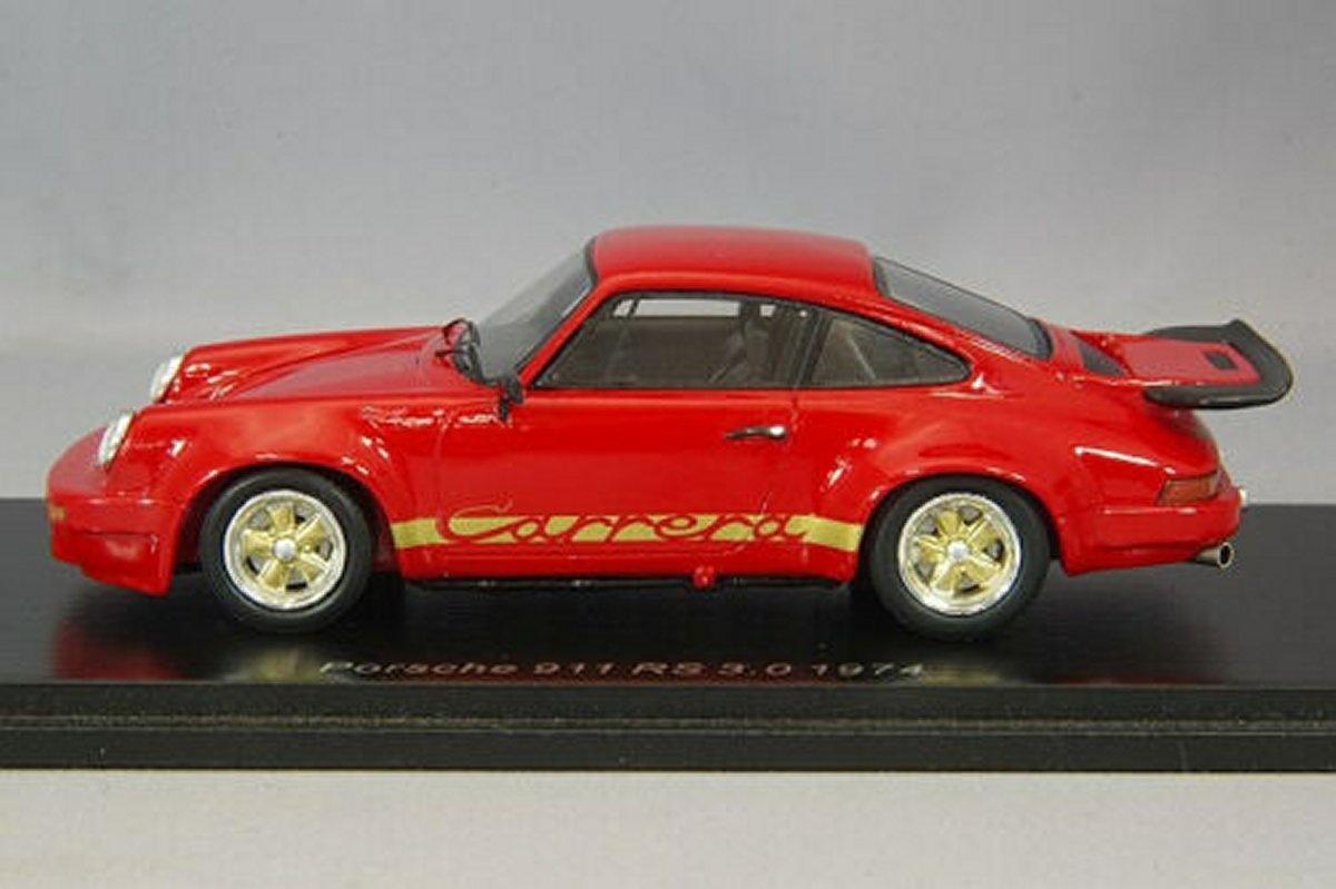 Porsche 911 RS 3.0 (1974) in Red/Gold