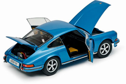 Porsche 911 S Coupe in Blue