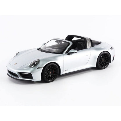 Porsche 911 Targa 4 GTS (992) in Silver
