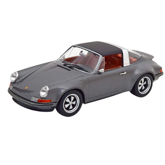 Porsche 911 Targa in Grey
