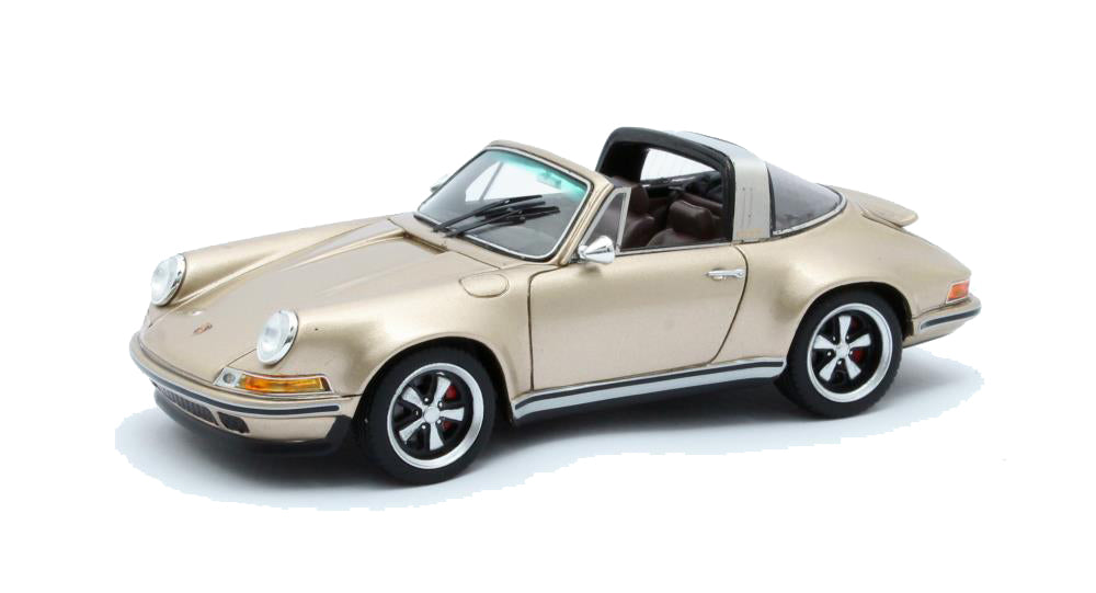 Porsche 911 Targa Singer Design (2014) in Gold