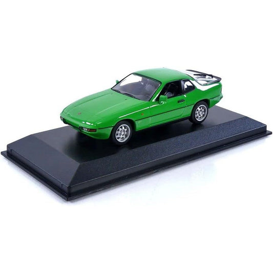Porsche 924 (1984) in Green