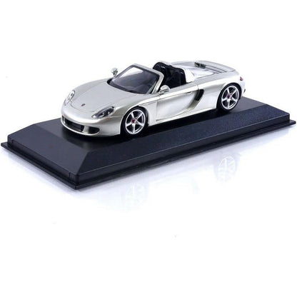 Porsche Carrera GT (2003) in Silver