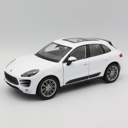 Porsche Mecan Turbo (2014) in white