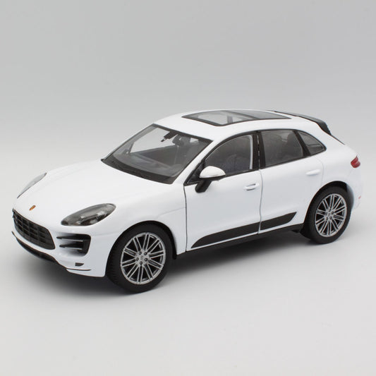 Porsche Mecan Turbo (2014) in white