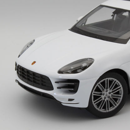 Porsche Mecan Turbo (2014) in white