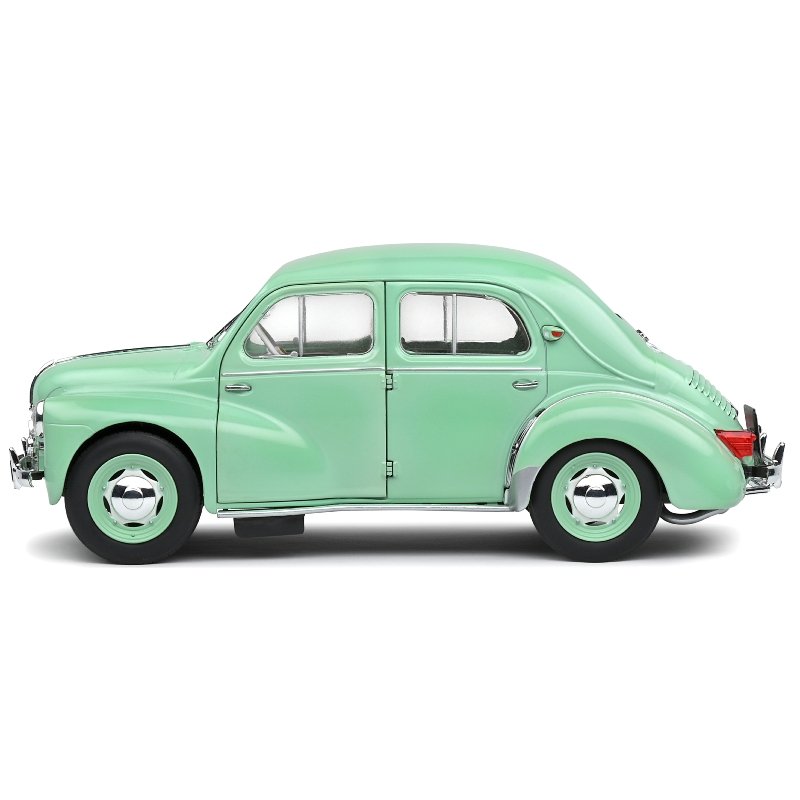 Renault 4CV (1951) in Green