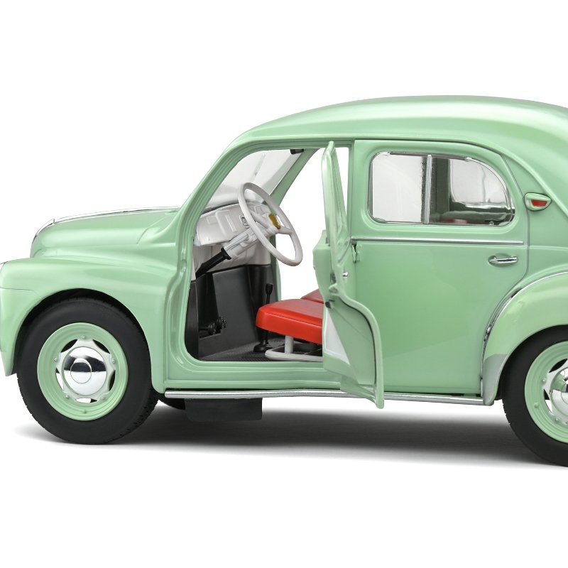 Renault 4CV (1951) in Green