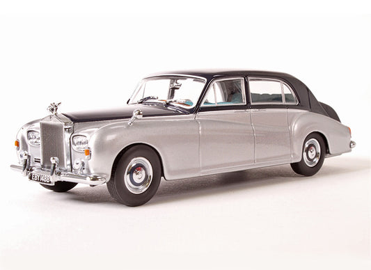 Rolls Royce Phantom V by James Young in Navy Blue and Silver