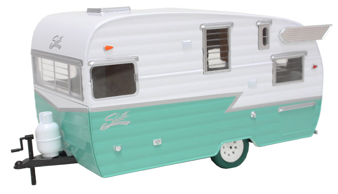 Shasta Airflyte (1961) in White/Green