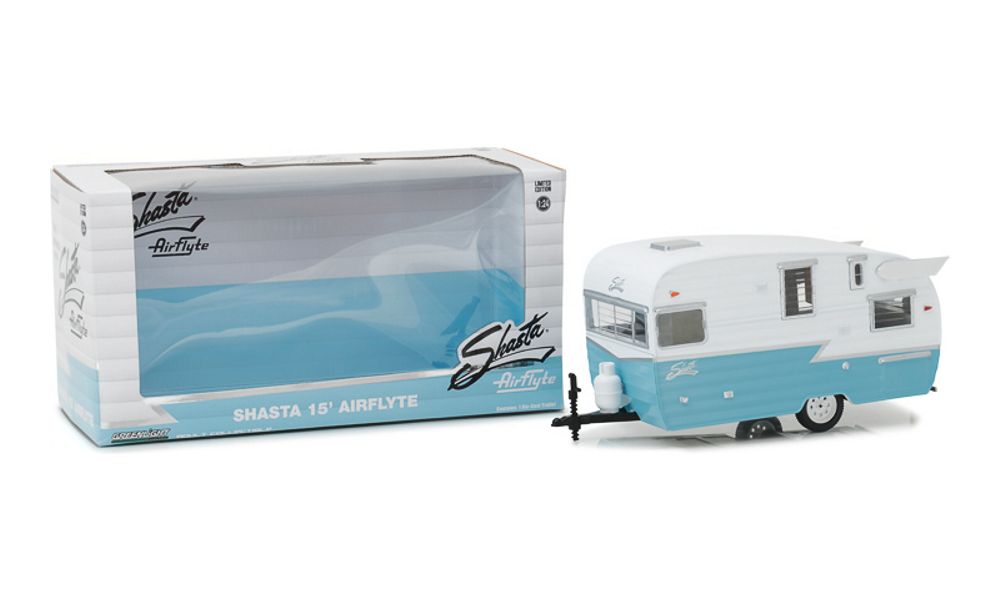 Shasta Airflyte in Blue and White